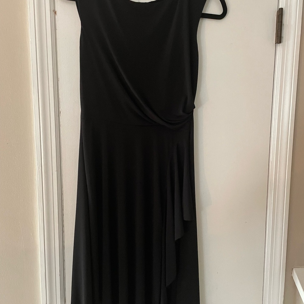 Black Sleeveless Dress